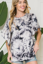 Load image into Gallery viewer, Plus Tie Dye Flutter Sleeve Top
